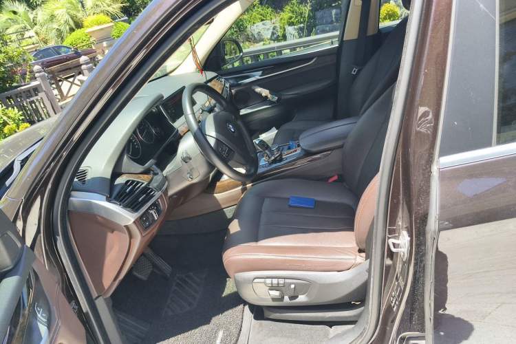 Used BMW X5 2014 xDrive35i Elegant Edition Left Front Seat