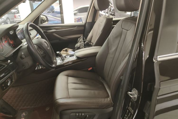 Used BMW X5 2014 xDrive35i Elegant Edition Left Front Seat