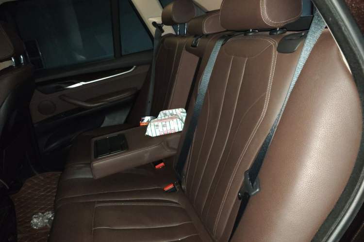 Used BMW X5 2014 xDrive35i Elegant Edition Left Rear Seat