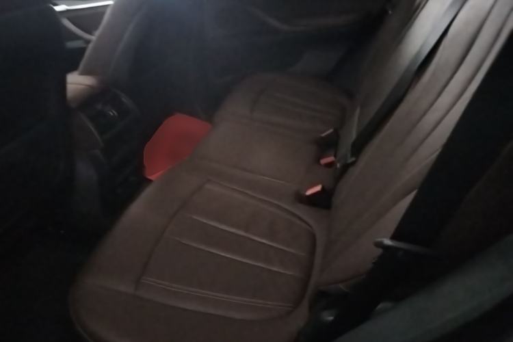 Used BMW X5 2014 xDrive35i Leading Model Left Rear Seat