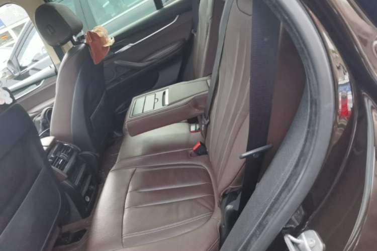Used BMW X5 2014 xDrive35i Leading Model Left Rear Seat