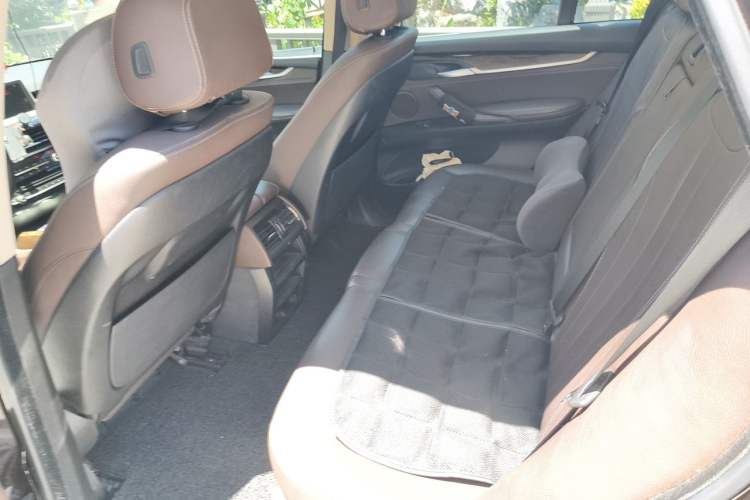 Used BMW X5 2014 xDrive35i Elegant Edition Left Rear Seat