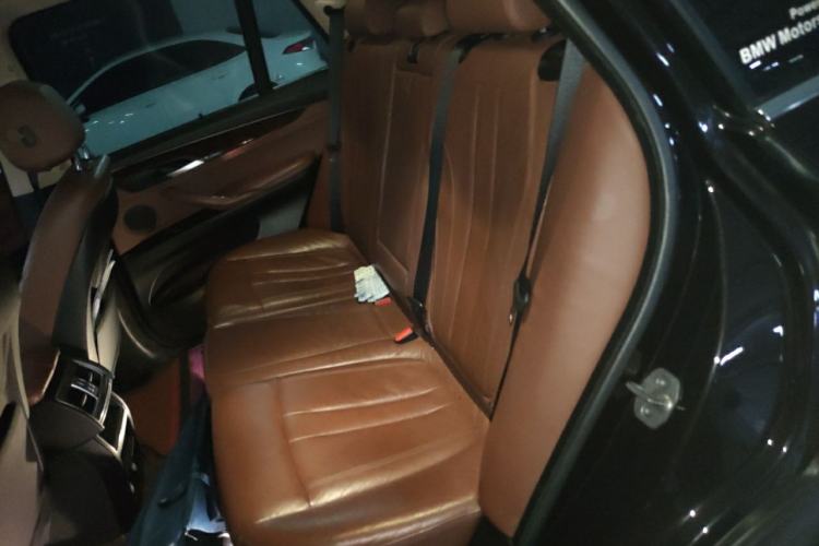 Used BMW X5 2014 xDrive35i Elegant Edition Left Rear Seat