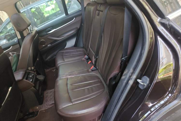 Used BMW X5 2014 xDrive35i Leading Model Left Rear Seat
