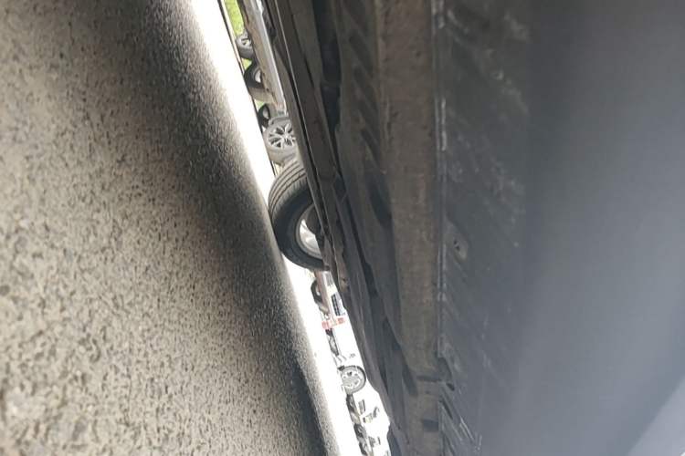 Used BMW X5 2014 xDrive35i U.S. specification Left Side Sill