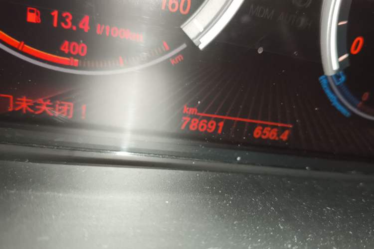 Used BMW X5  Odometer Close Up