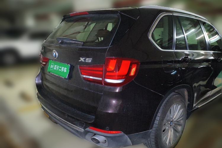 Used BMW X5 2014 xDrive35i Luxury Edition Rear