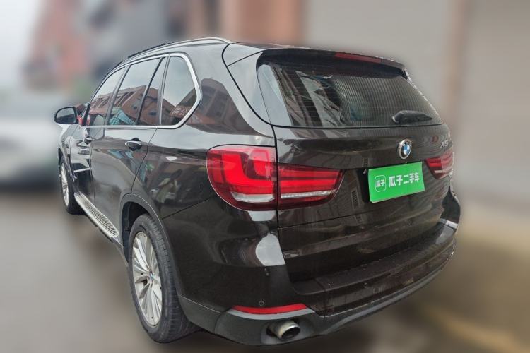 Used BMW X5 2014 xDrive35i Luxury Edition Rear Left 45 Deg