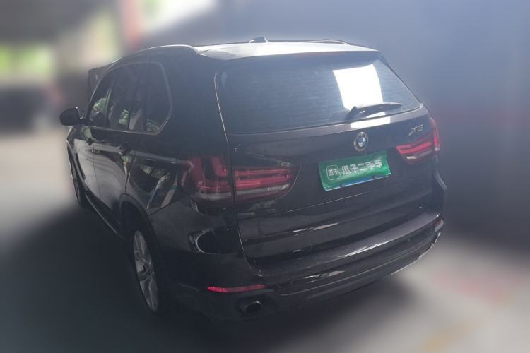 Used BMW X5 2014 xDrive35i Leading Model Rear Left 45 Deg