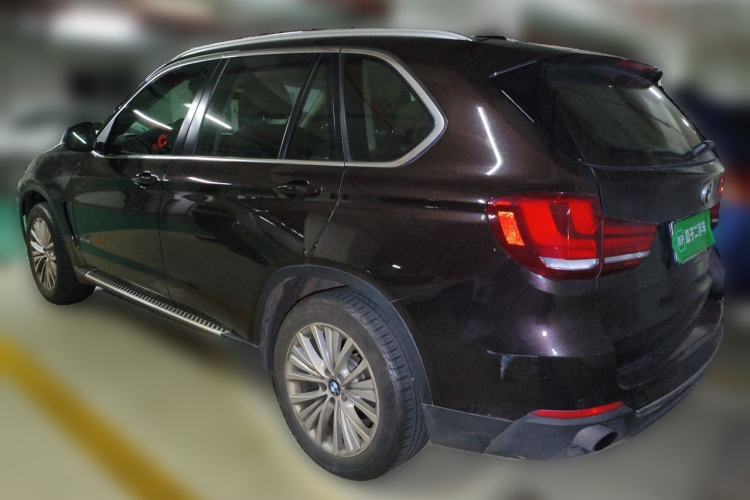 Used BMW X5 2014 xDrive35i Luxury Edition Rear Left 45 Deg