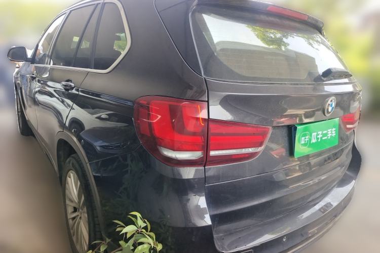 Used BMW X5 2014 xDrive35i Luxury Edition Rear Left 45 Deg