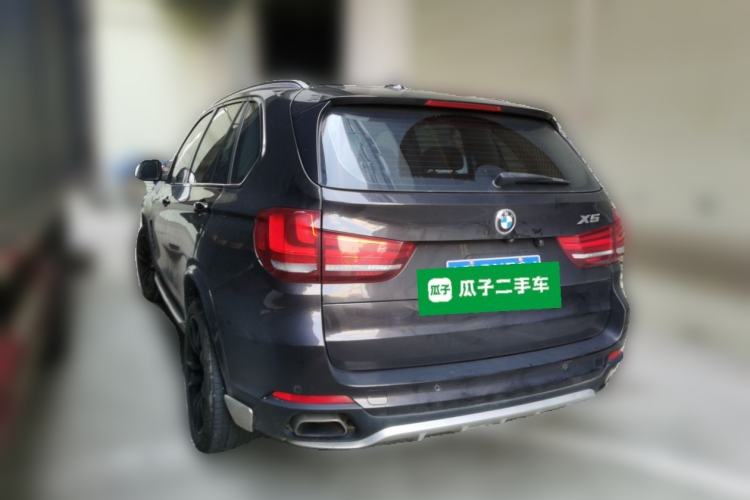 Used BMW X5 2014 xDrive35i Gasoline 5-seater U.S. specification Rear Left 45 Deg