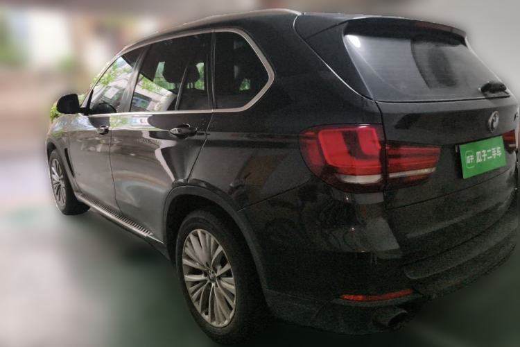 Used BMW X5  Rear Left 45 Deg