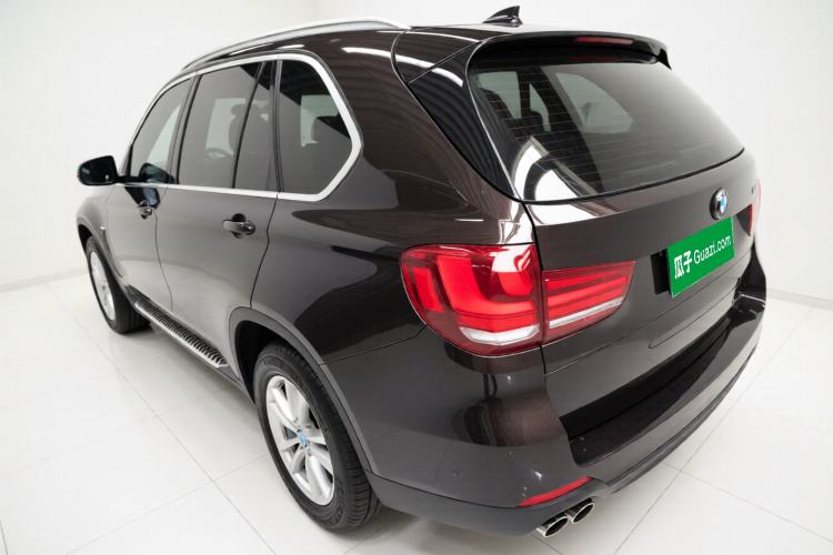 Used BMW X5 2014 xDrive35i Elegant Edition Rear Left 45 Deg