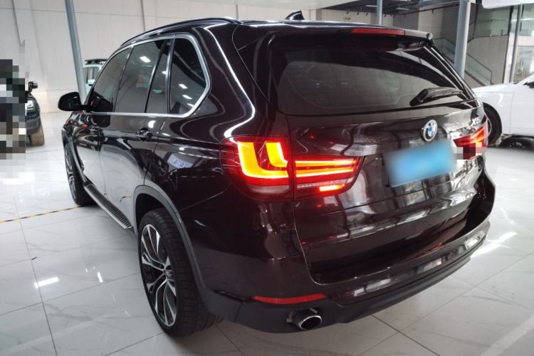 Used BMW X5 2014 xDrive35i Elegant Edition Rear Left 45 Deg