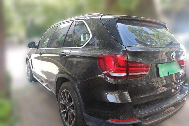 Used BMW X5 2014 xDrive35i Leading Model Rear Left 45 Deg