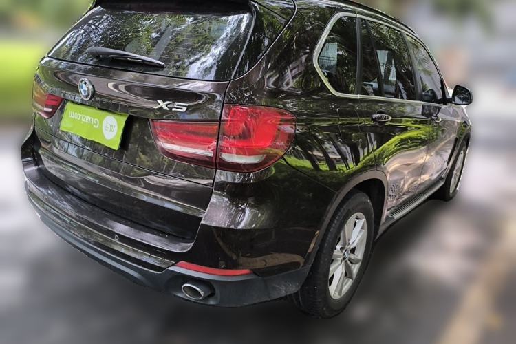 Used BMW X5 2014 xDrive35i Elegant Edition Rear Right 45 Deg