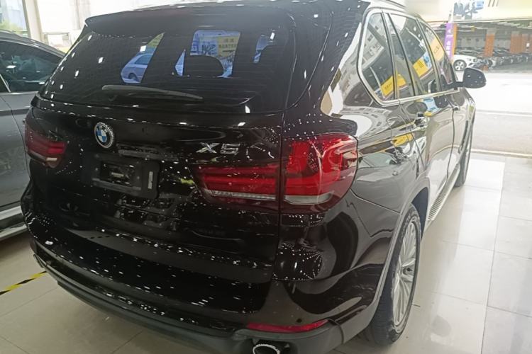Used BMW X5 2014 xDrive35i Elegant Edition Rear Right 45 Deg