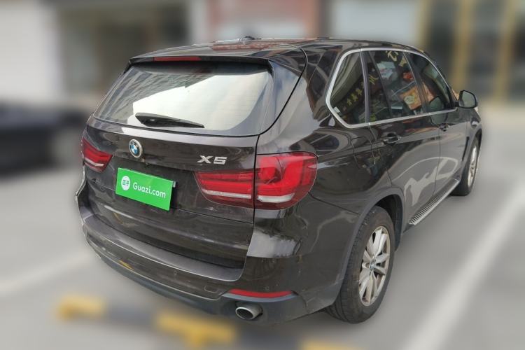 Used BMW X5 2014 xDrive35i Elegant Edition Rear Right 45 Deg