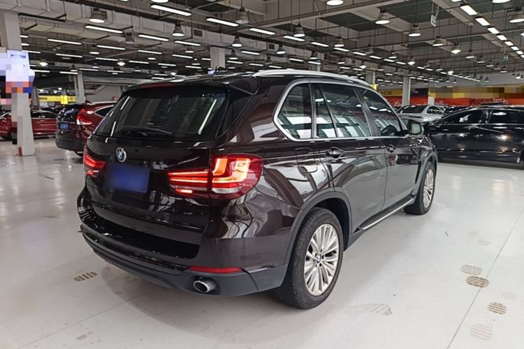 Used BMW X5 2014 xDrive35i Elegant Edition Rear Right 45 Deg