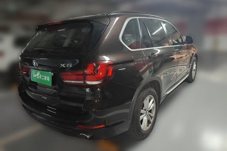 Used BMW X5 2014 xDrive35i Elegant Edition Rear Right 45 Deg