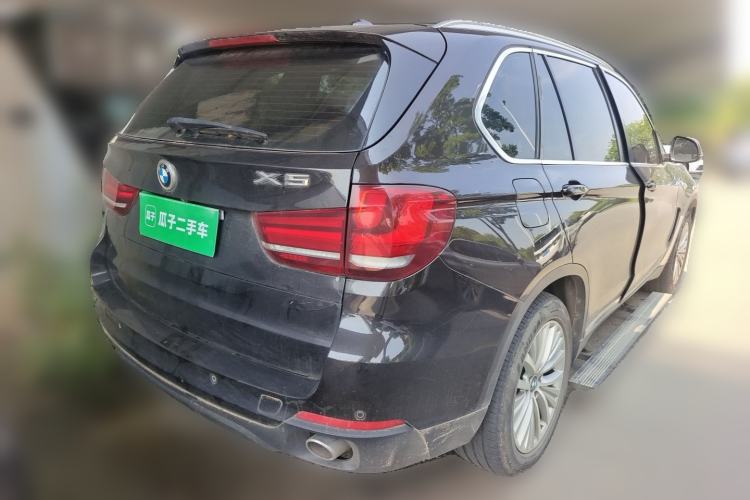 Used BMW X5 2014 xDrive35i Luxury Edition Rear Right 45 Deg