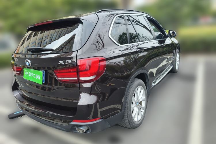 Used BMW X5 2014 xDrive35i Elegant Edition Rear Right 45 Deg