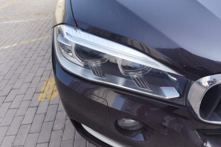 Used BMW X5 2014 xDrive35i Elegant Edition Right Front Headlight