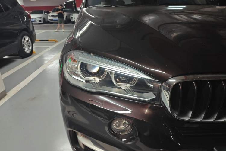 Used BMW X5 2014 xDrive35i Elegant Edition Right Front Headlight