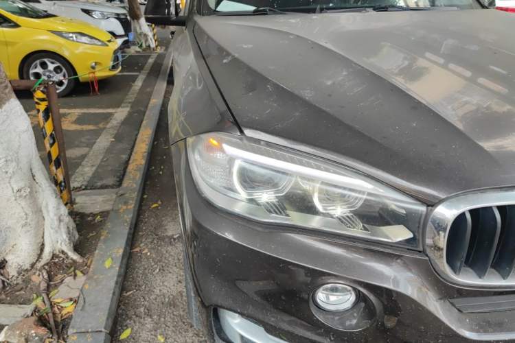 Used BMW X5 2014 xDrive35i Elegant Edition Right Front Headlight