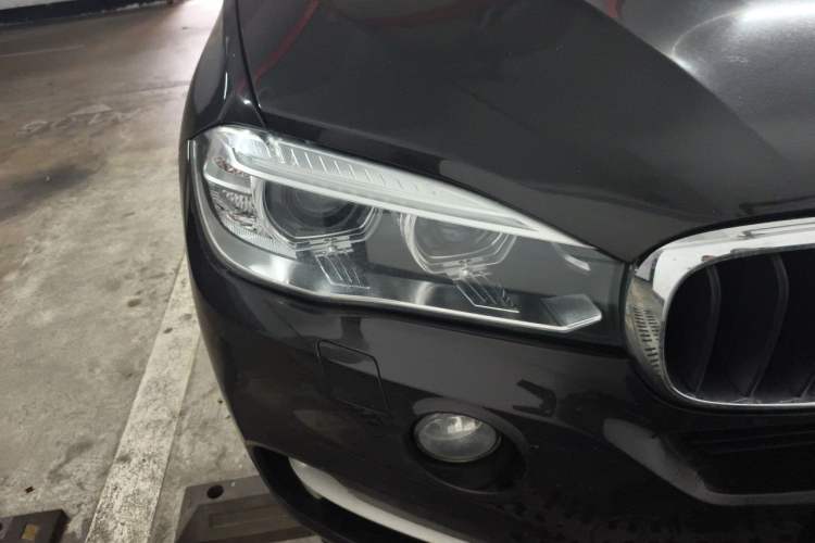 Used BMW X5 2014 xDrive35i Elegant Edition Right Front Headlight