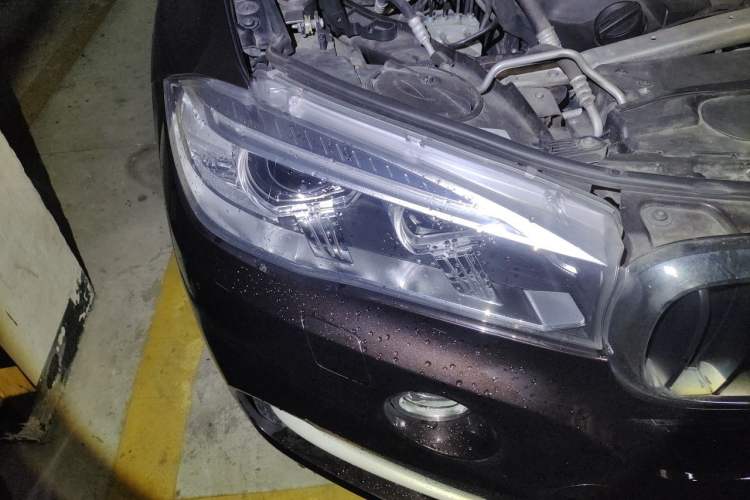 Used BMW X5 2014 xDrive35i Leading Model Right Front Headlight