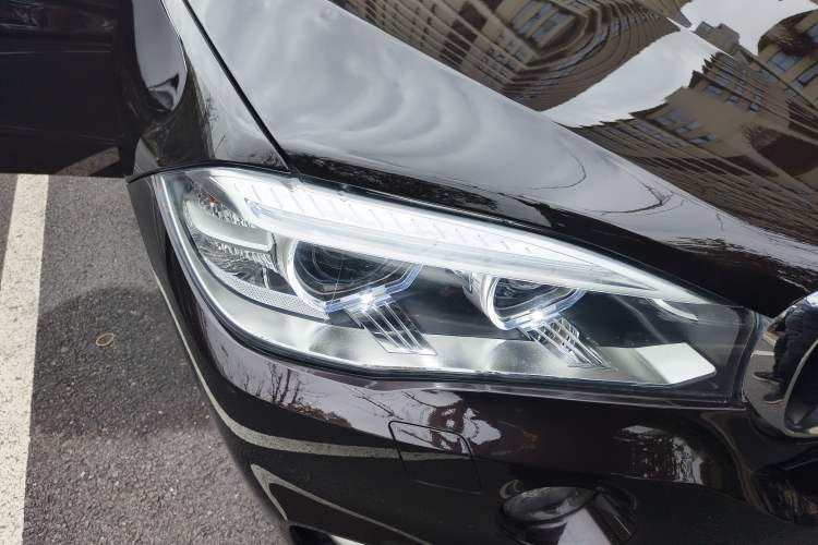 Used BMW X5 2014 xDrive35i Elegant Edition Right Front Headlight