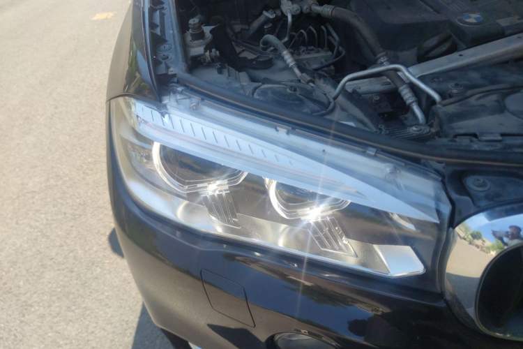 Used BMW X5 2014 xDrive35i Elegant Edition Right Front Headlight