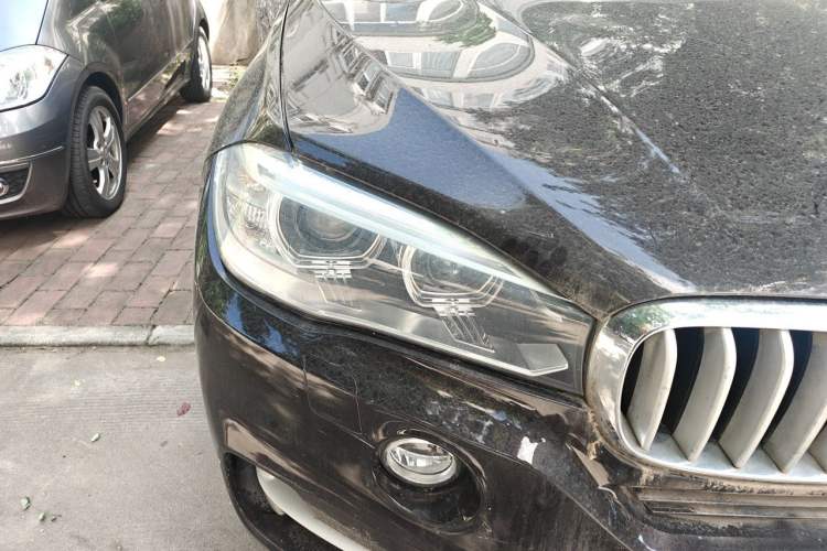 Used BMW X5 2014 xDrive35i Leading Model Right Front Headlight