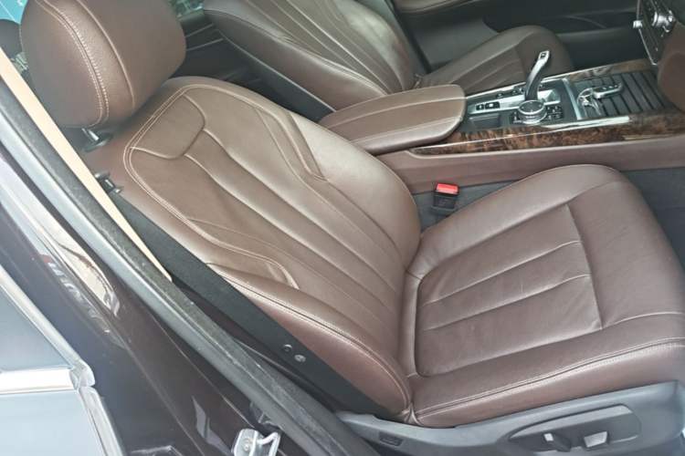 Used BMW X5 2014 xDrive35i Elegant Edition Right Front Seat