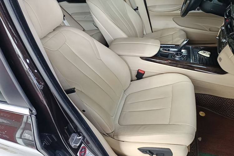 Used BMW X5 2014 xDrive35i Elegant Edition Right Front Seat