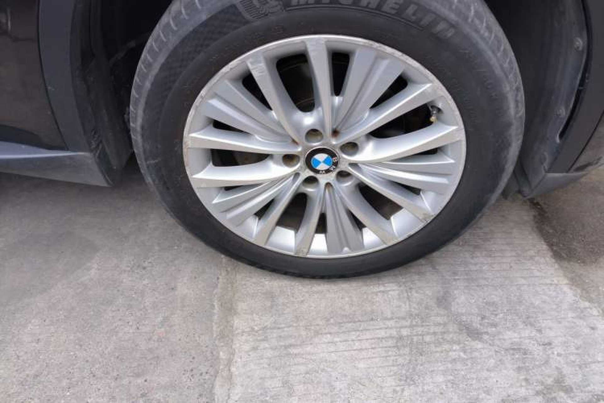 Used BMW X5 2014 xDrive35i Leading Model Right Front Wheel Hub