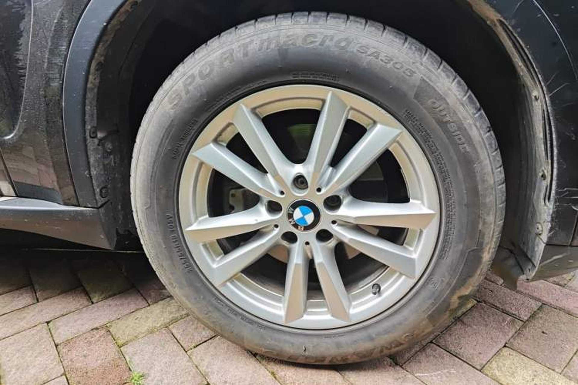 Used BMW X5 2014 xDrive30d Right Front Wheel Hub