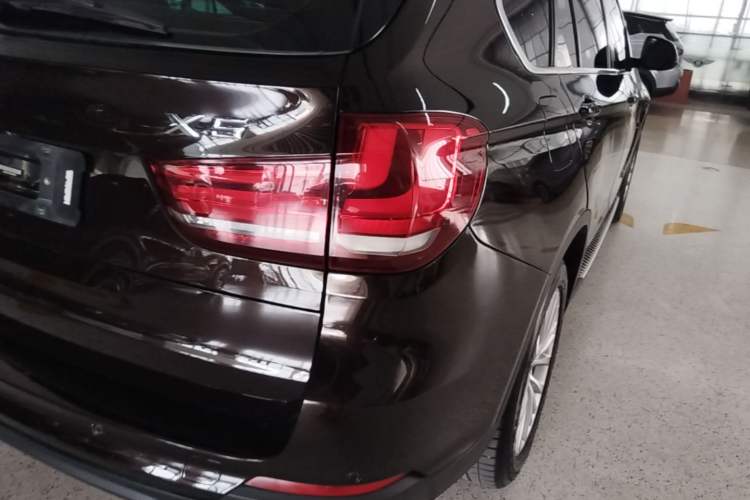Used BMW X5 2014 xDrive35i Leading Model Right Rear Taillight