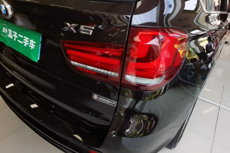 Used BMW X5 2014 xDrive35i Leading Model Right Rear Taillight