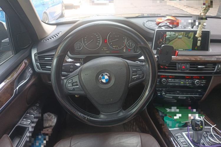 Used BMW X5 2014 xDrive35i Elegant Edition Steering Wheel