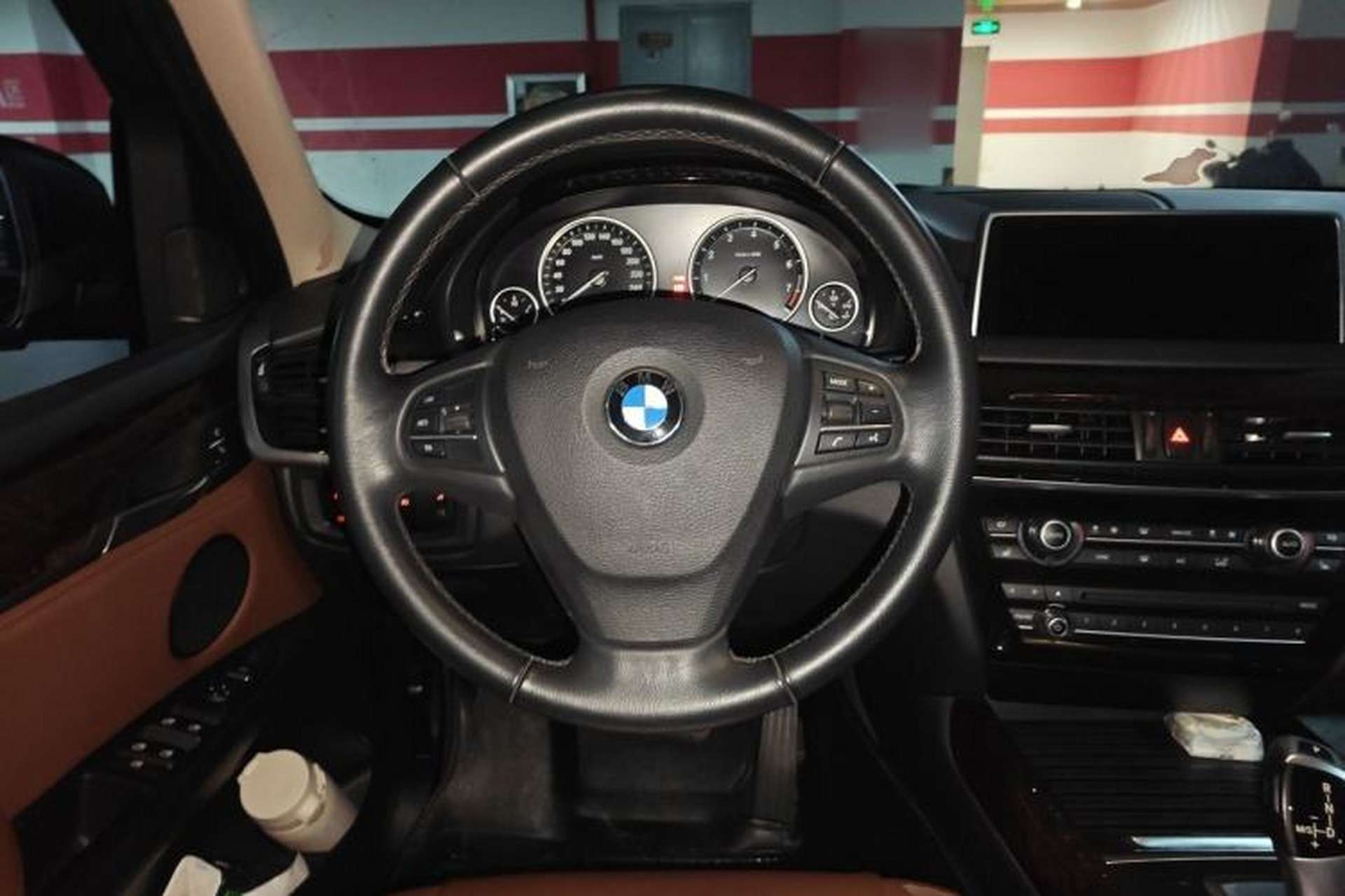 Used BMW X5 2014 xDrive35i Elegant Edition Steering Wheel