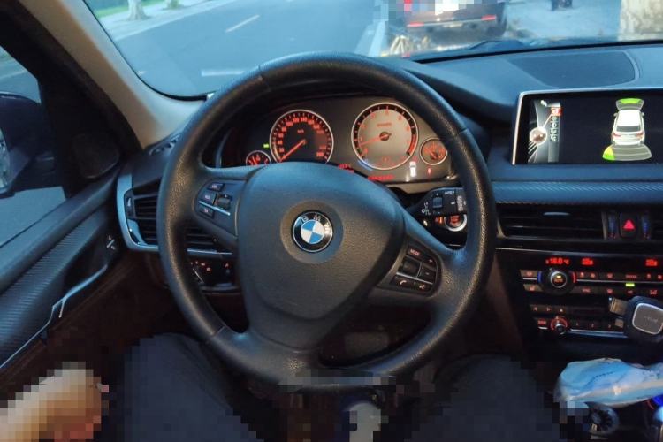 Used BMW X5 2014 xDrive35i Elegant Edition Steering Wheel