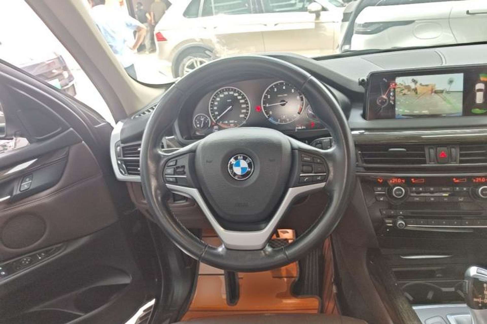 Used BMW X5 2014 xDrive35i Leading Model Steering Wheel