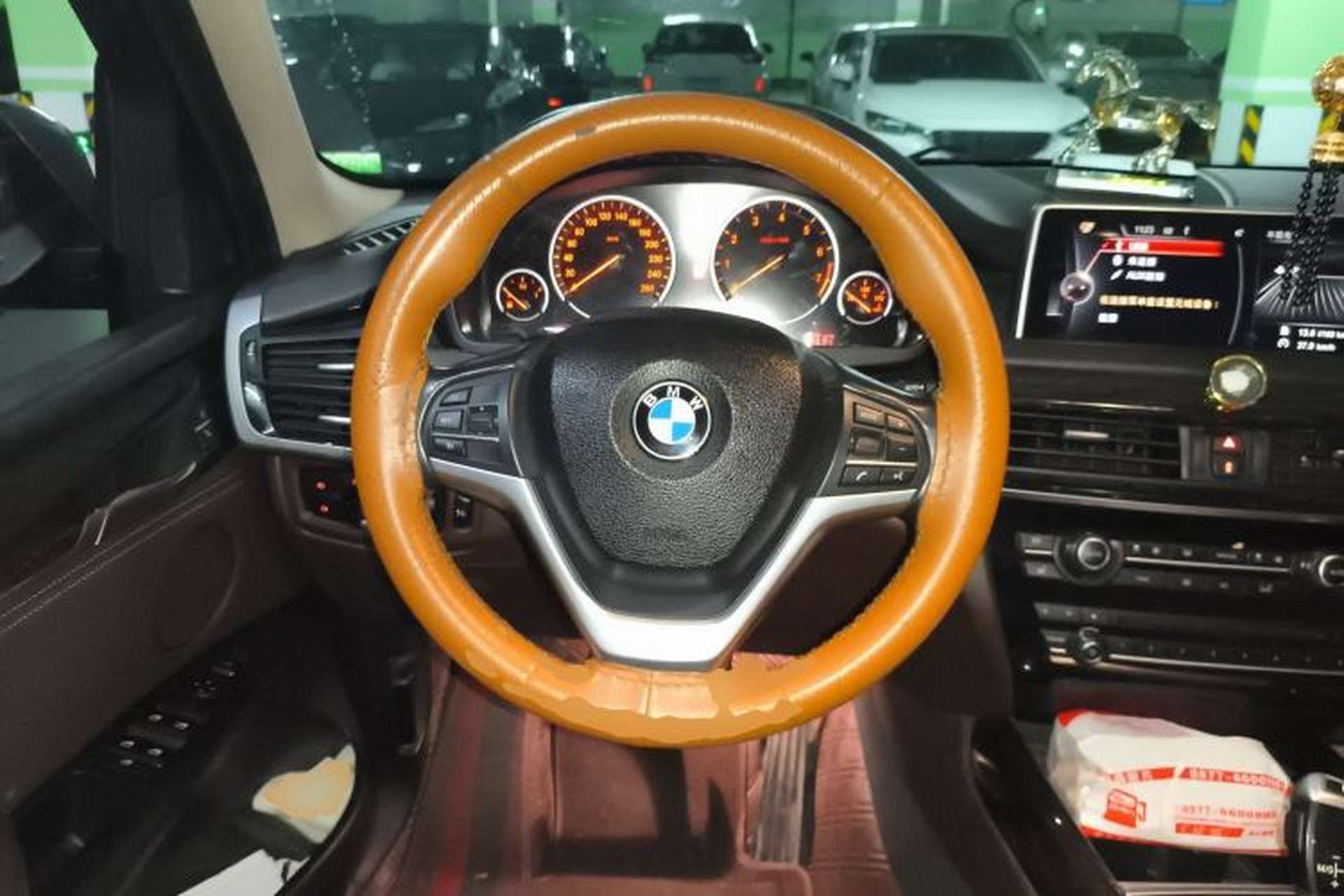 Used BMW X5 2014 xDrive35i Luxury Edition Steering Wheel