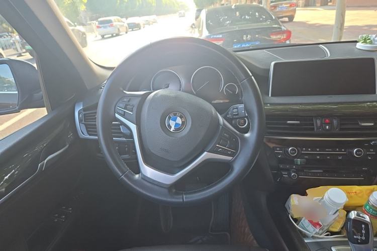 Used BMW X5 2014 xDrive35i Elegant Edition Steering Wheel