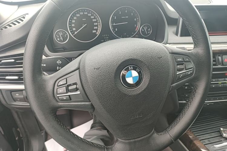 Used BMW X5 2014 xDrive35i U.S. specification Steering Wheel