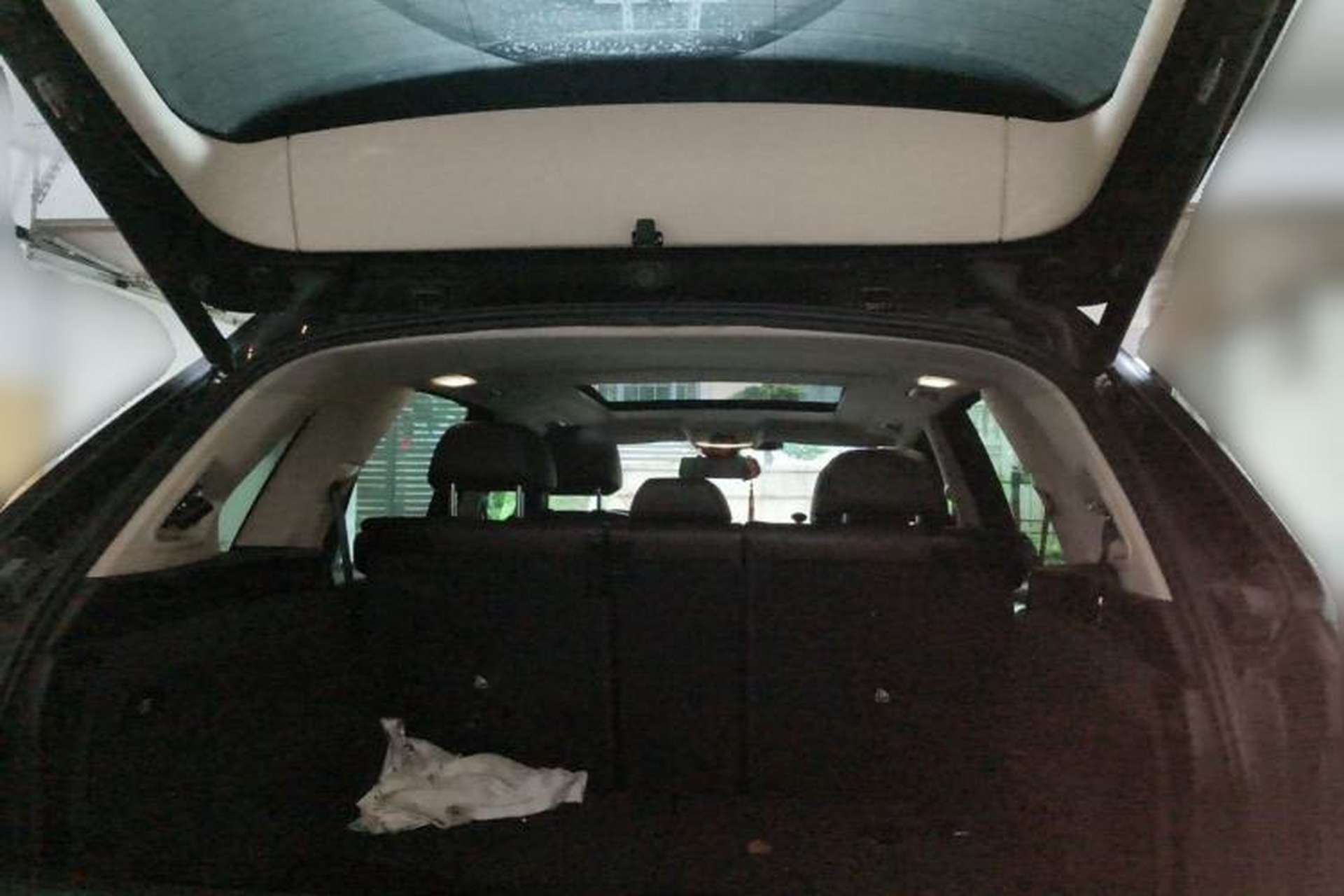 Used BMW X5  Trunk