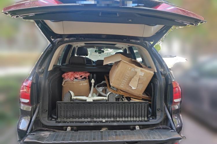 Used BMW X5 2014 xDrive35i Leading Model Trunk